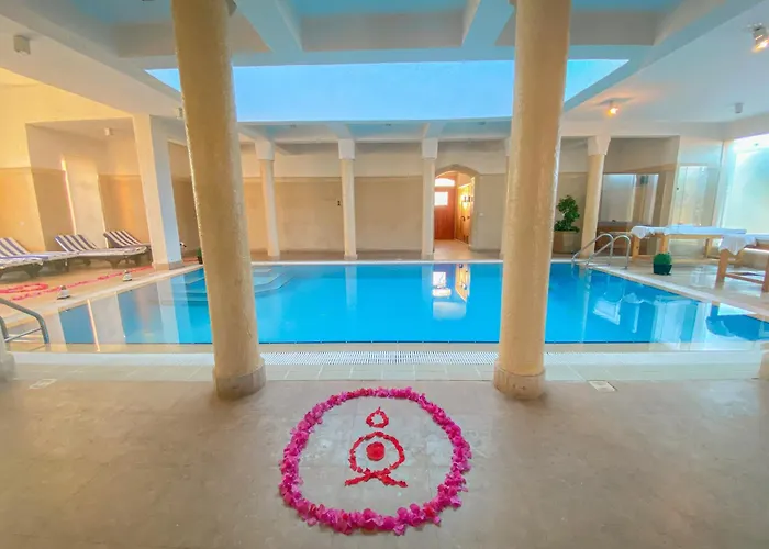 Tamra Resort