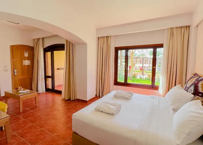Tamra Resort