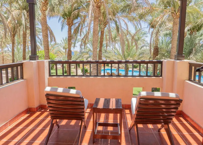 Tamra Resort 5*