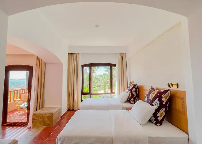 Tamra Resort 5*
