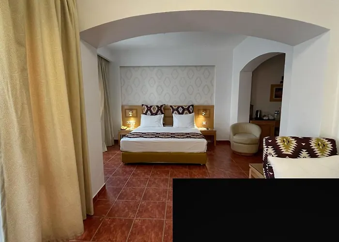 Tamra Resort 5*